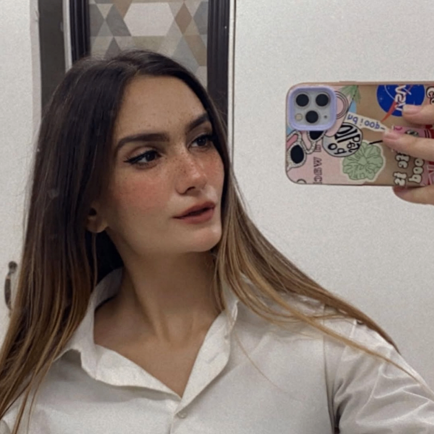 The_Sheezi_💃 (shehzi_reconnect.lens) Lens social identity (.lens handle) PFP