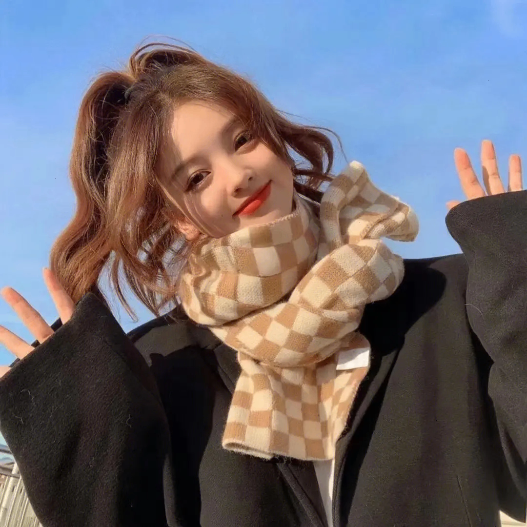 Carey Gunther (uuuuuh.lens) Lens social identity (.lens handle) PFP