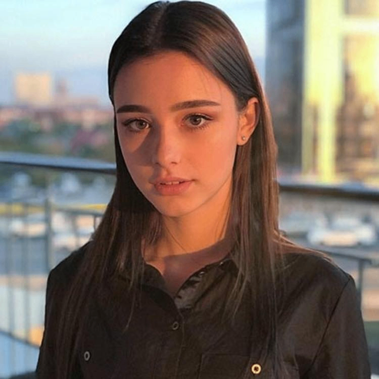 PreciousPaige (sorcererspells.lens) Lens social identity (.lens handle) PFP