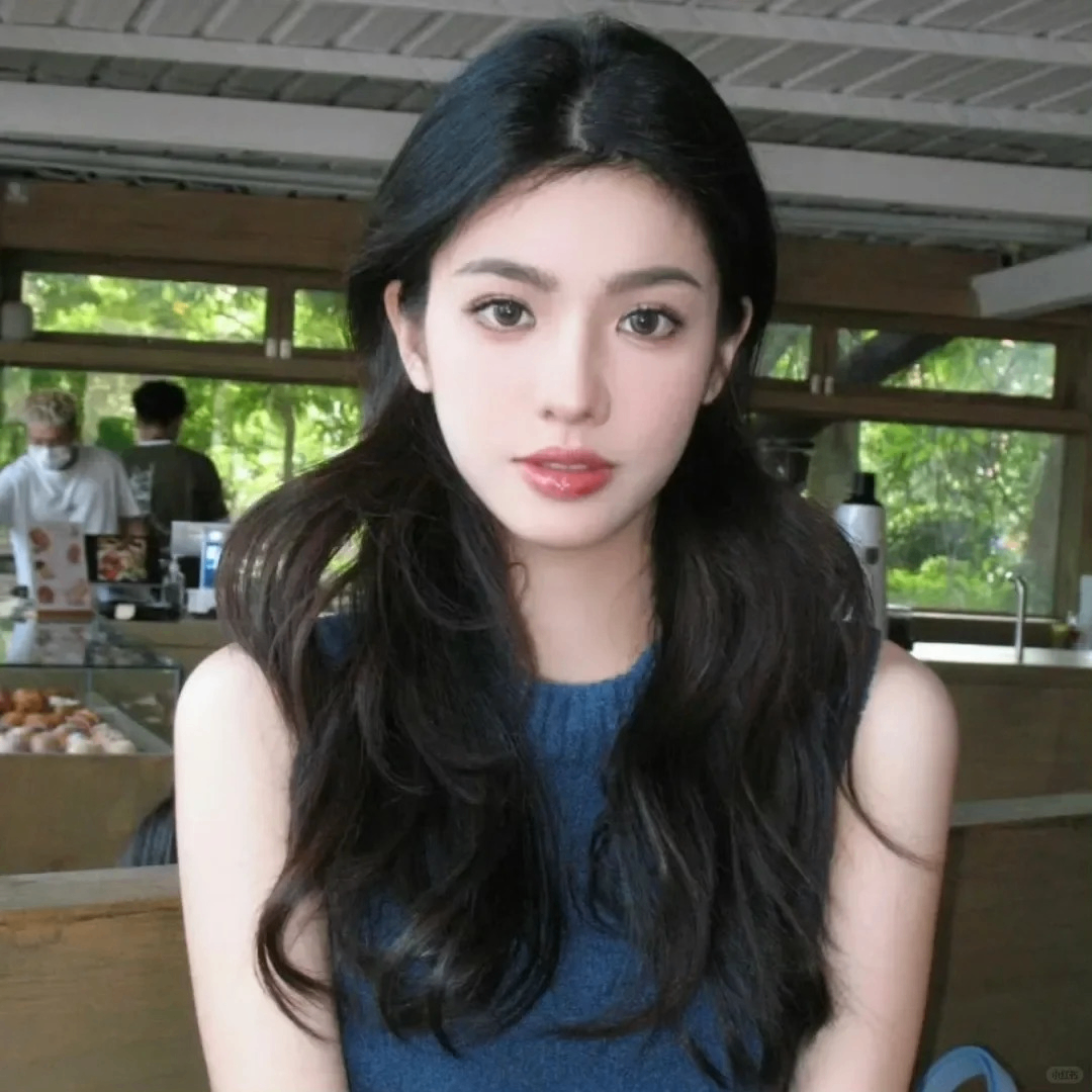 Danielle (biancaclara.lens) Lens social identity (.lens handle) PFP