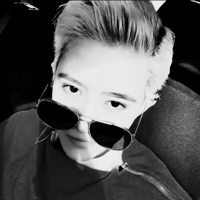 whimsicax (whimsicax.lens) Lens social identity (.lens handle) PFP