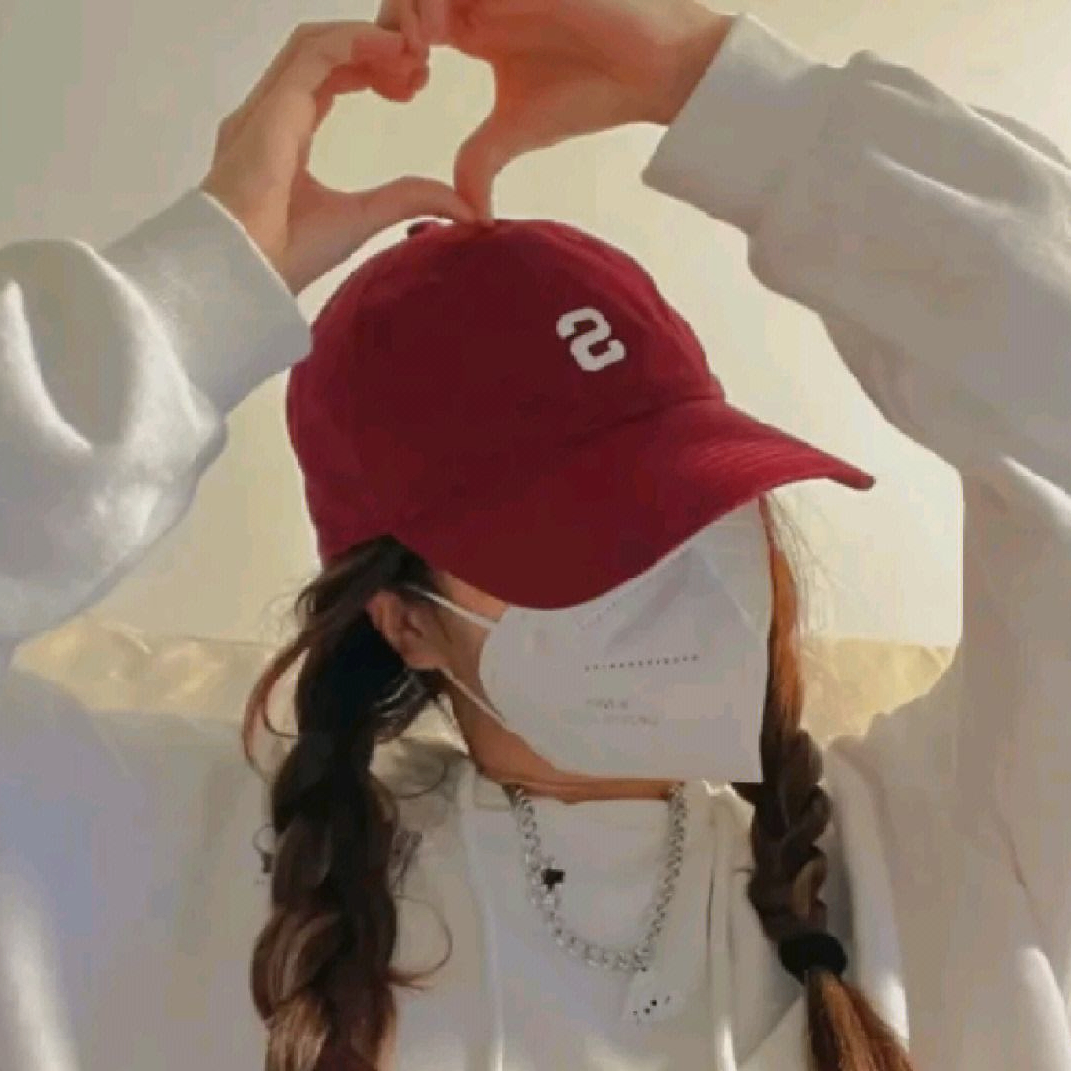 Sebastian Springhall (eeeell.lens) Lens social identity (.lens handle) PFP