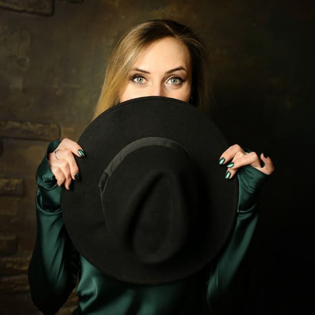 Oleg (sternenko.lens) Lens social identity (.lens handle) PFP