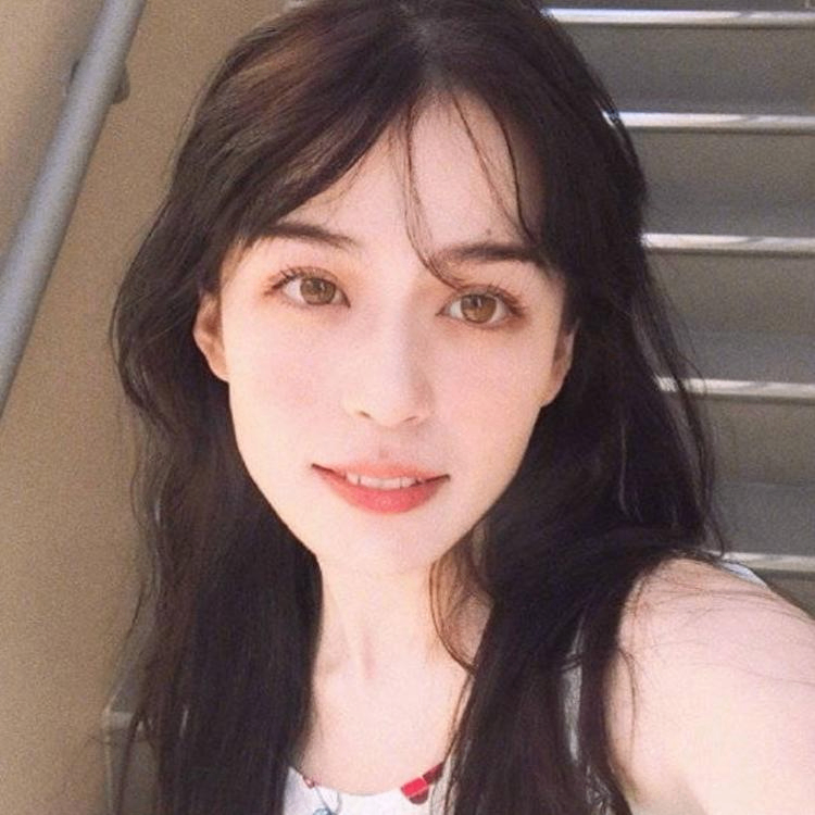 BubblyBethany (blockzame24.lens) Lens social identity (.lens handle) PFP