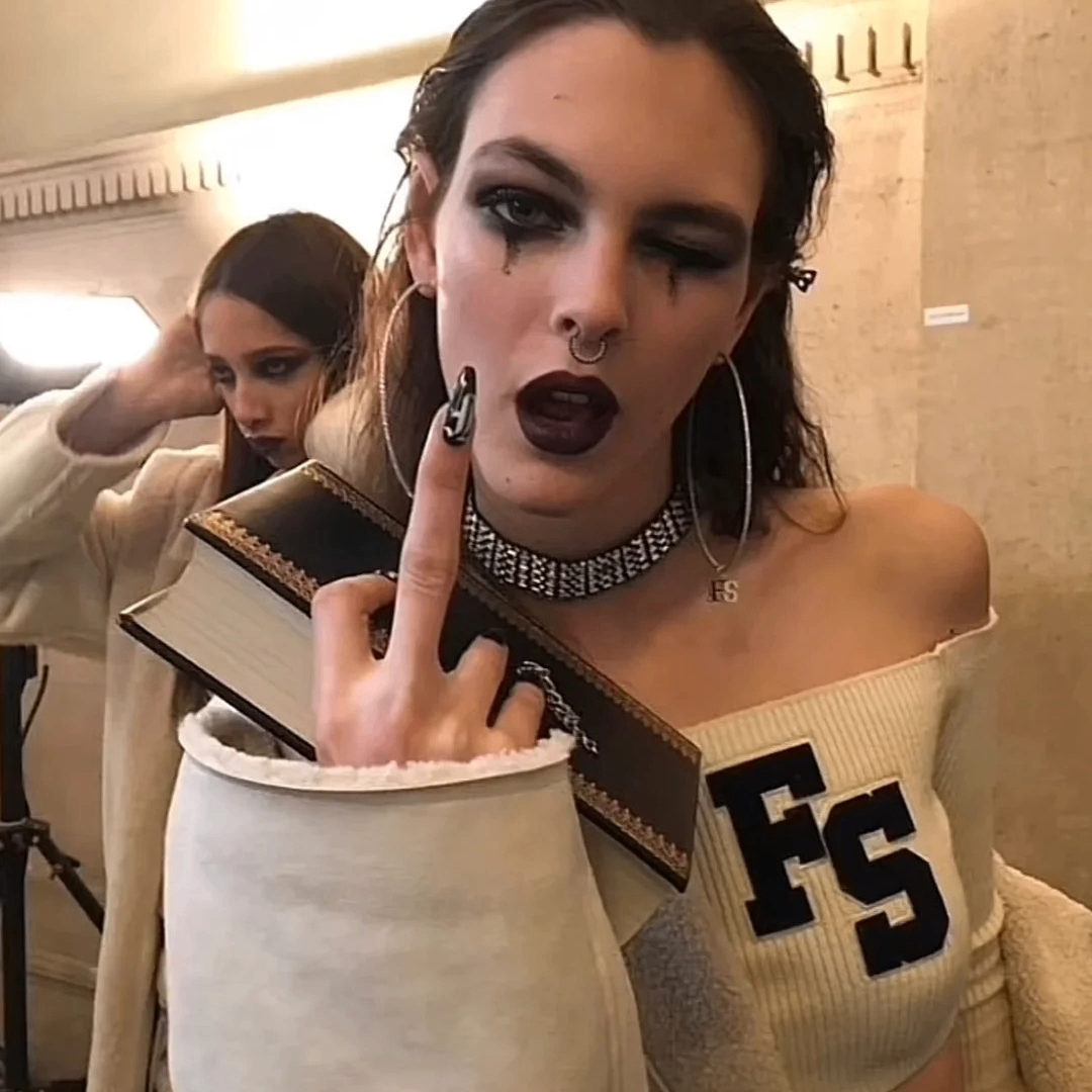 bdwdfaf (lve12a12uy.lens) Lens social identity (.lens handle) PFP