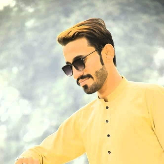 Muhammad Zeeshan (shani4455.lens) Lens social identity (.lens handle) PFP