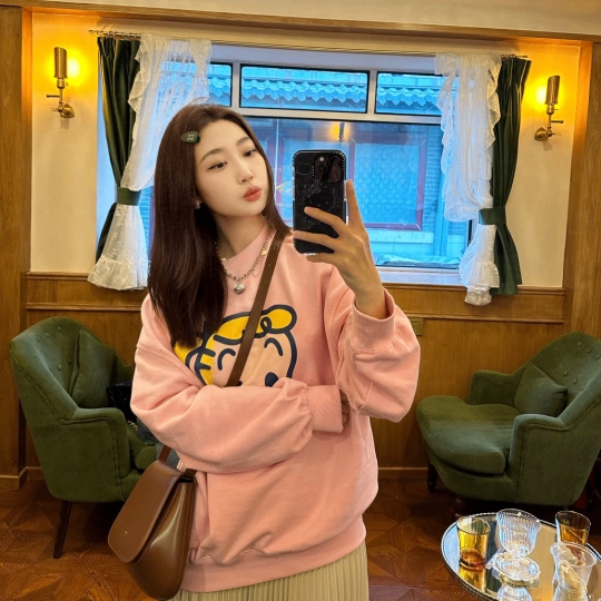 puffs (puffs.lens) Lens social identity (.lens handle) PFP