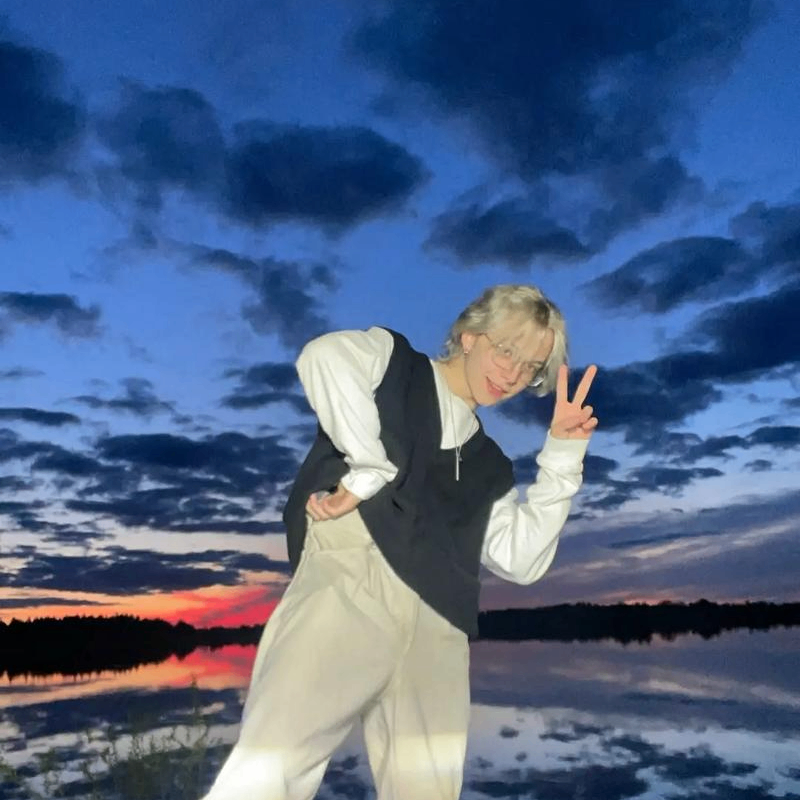 Maurice Mat(h)ilda (wwwwdd.lens) Lens social identity (.lens handle) PFP