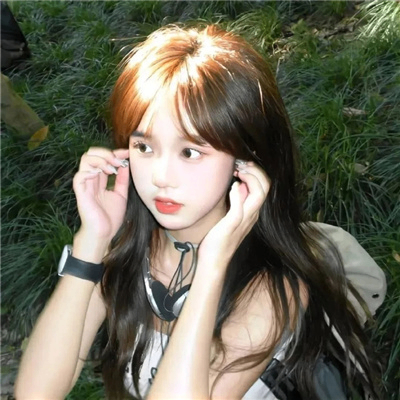 ilovebeautifulwomen (ilovebeautifulwomen.lens) Lens social identity (.lens handle) PFP