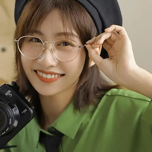 Kim Tom (gggggk.lens) Lens social identity (.lens handle) PFP