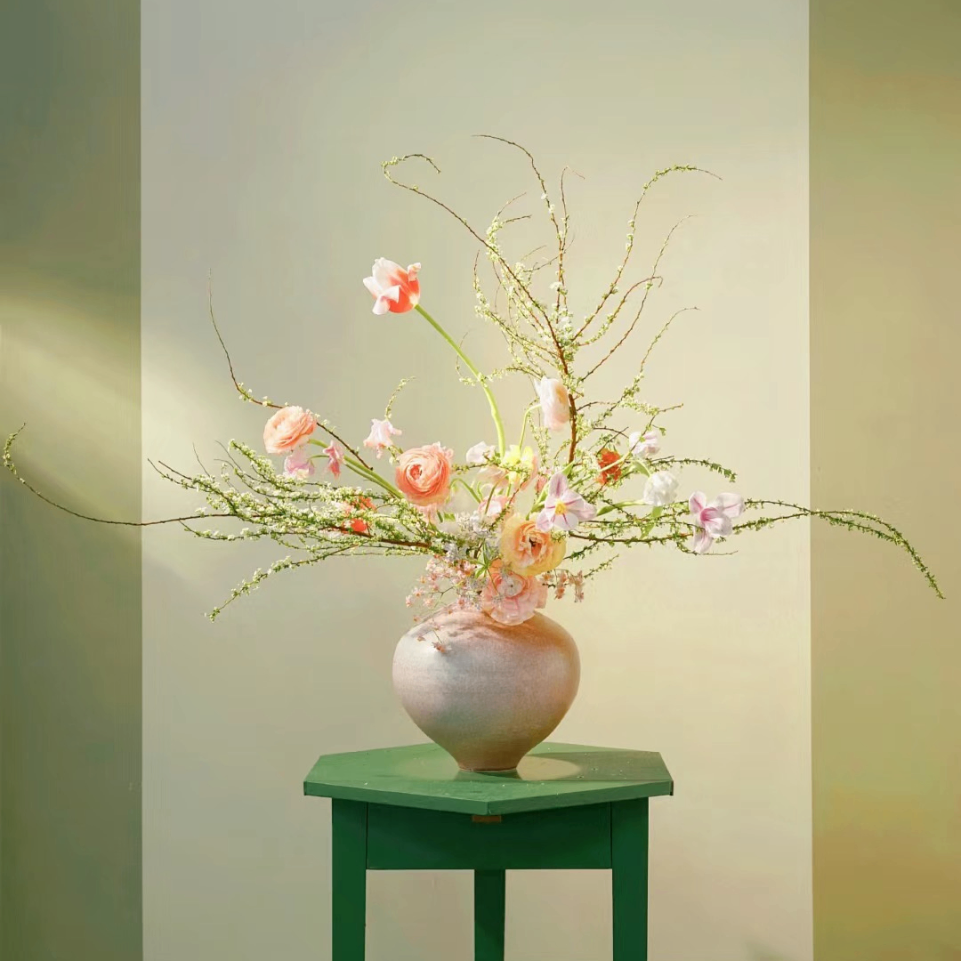 liudehua (heiwpz.lens) Lens social identity (.lens handle) PFP