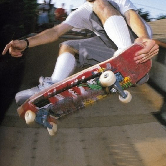 Cara Jones (caracakesxo.lens) Lens social identity (.lens handle) PFP