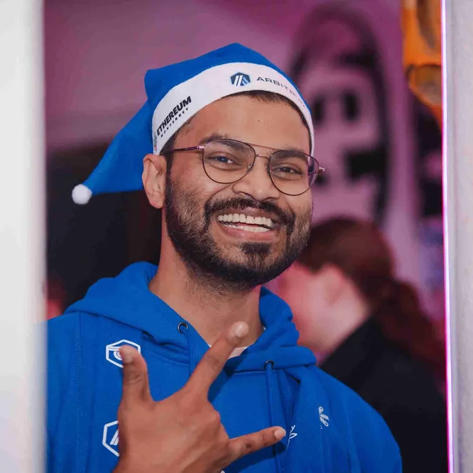 而有图有 (ziyant.lens) Lens social identity (.lens handle) PFP